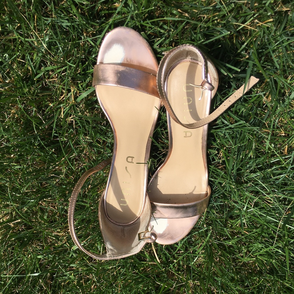 rose gold block heels